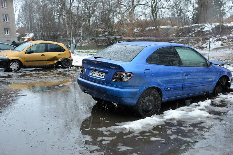 Strážníci Zdeněk Šafránek a Dalibor Pospíšil z Městské policie v České Lípě se do služby těší. Své povolání berou jako poslání, při kterém dbají na pořádek, ale mohou pomáhat svým spoluobčanům v řadě obtížných okamžiků.