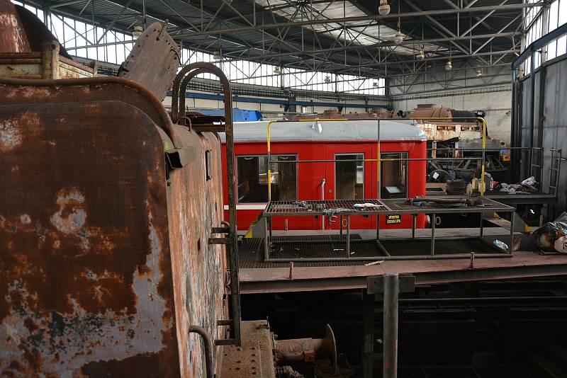 Nadšenci v Lípě zachraňují unikátní lokomotivu.