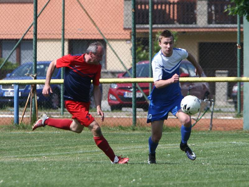 Okresní přebor: Sosnová - Kravaře 0:9 (0:4).