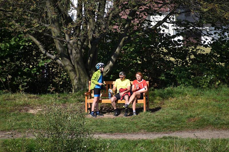 Panská skála u Kamenického Šenova se ocitla poslední zářijový víkend v obležení turistů.