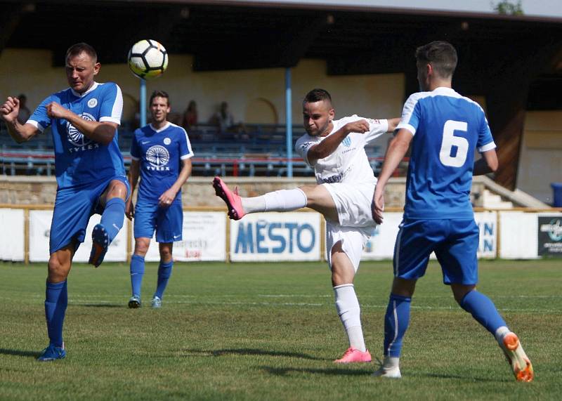 FK Slovan Hrádek nad Nisou – FK Arsenal ČL 0:2.