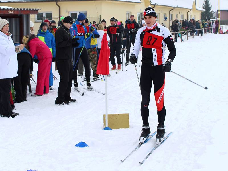 Závodu v oblíbeném sportu naplánovaného během čtyř dní se zúčastnil dvojnásobek závodníků, než její strůjce očekával. 