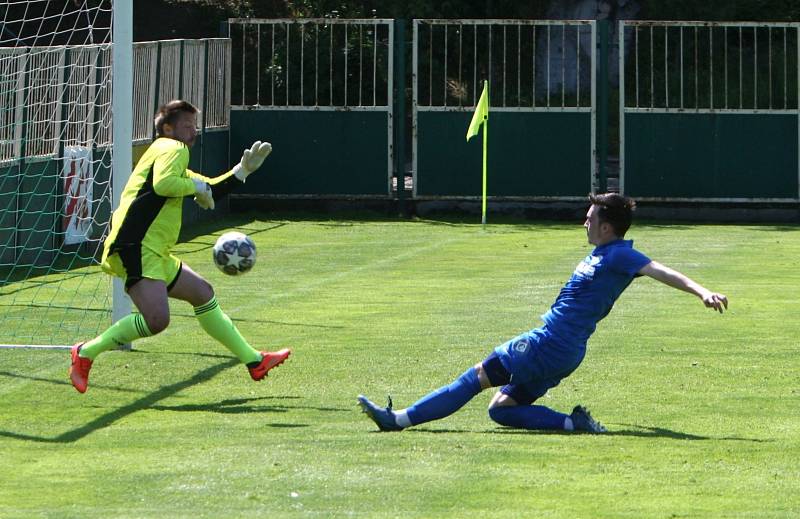 Divize: Meteor Praha - Arsenal Česká Lípa 0:2 (0:0).