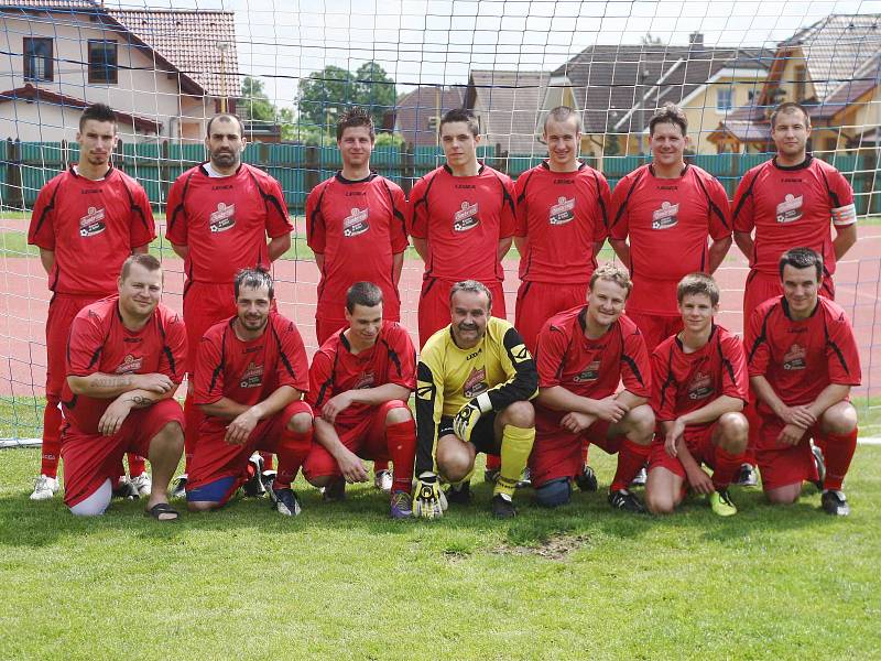 Přeborník Českolipska sezony 2012/ 2013: TJ Zákupy. 