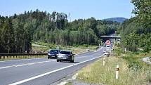 Zkapacitnění silnice I/9 mezi obcemi Nový Bor a Svor bylo slavnostně zahájeno.