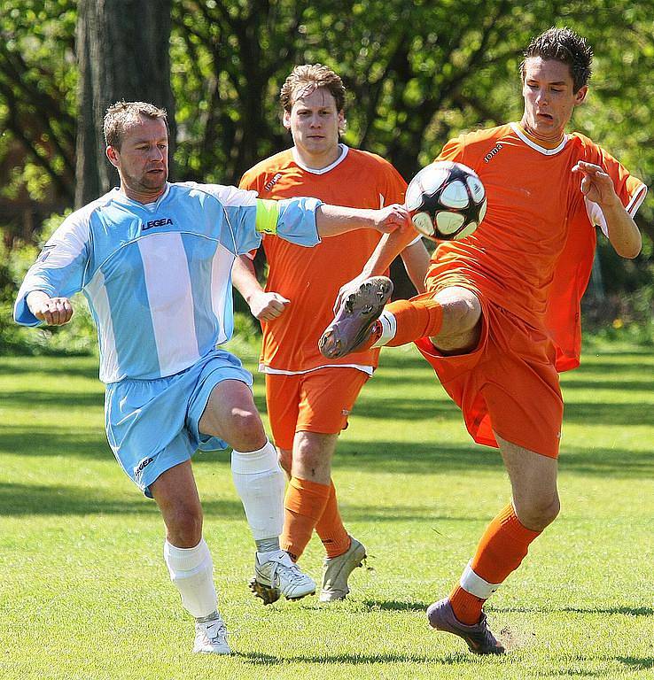 Fotbalisté Dubice zajížděli do Krásné Studánky.