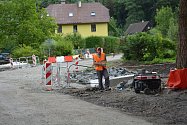 Už od 1. června je neprůjezdná obec Častolovice, místní část České Lípy. Hojně využívaná silnice zůstane uzavřená ještě déle než se původně předpokládalo.