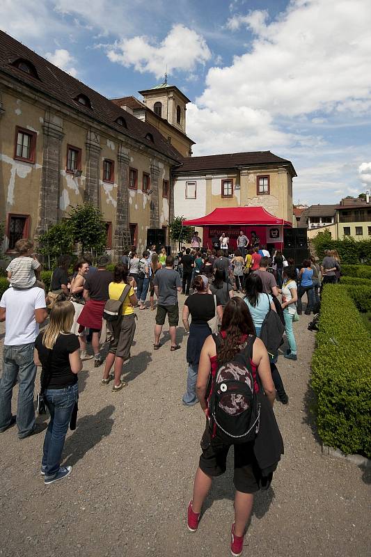 Osmý ročník hudebního festivalu Všudybud.