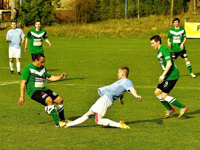 Stráž pod Ralskem - Velké Hamry 1:2 (0:2).