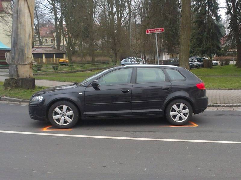 Zadržené Audi v Doksech.