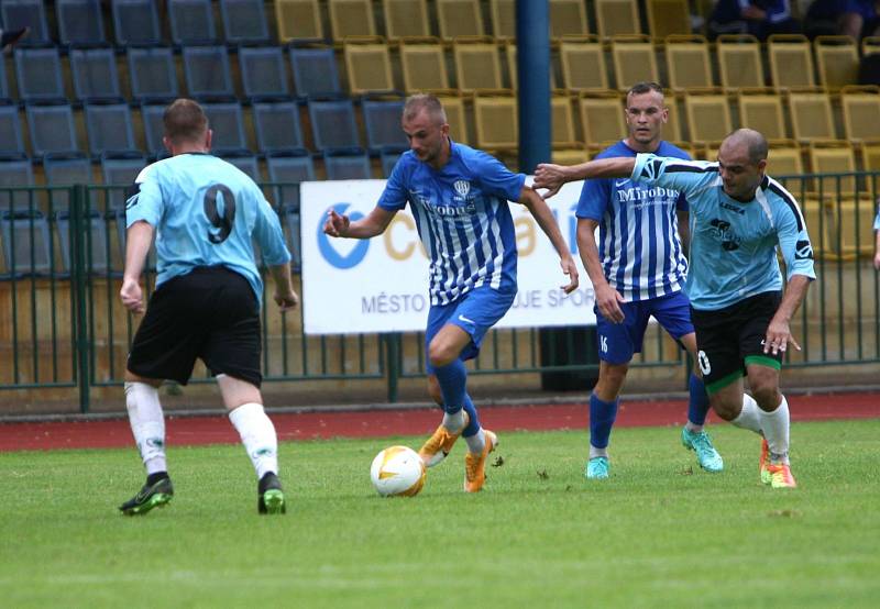 Příprava: Česká Lípa (pruhované dresy) - Vilémov 7:0 (4:0).