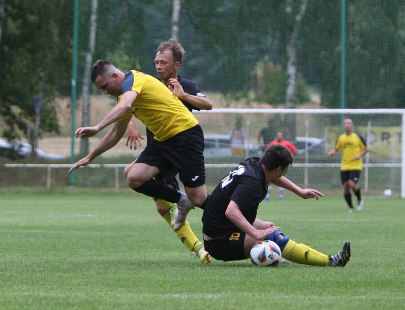 I.B třída: Jestřebí - Vratislavice 4:1.