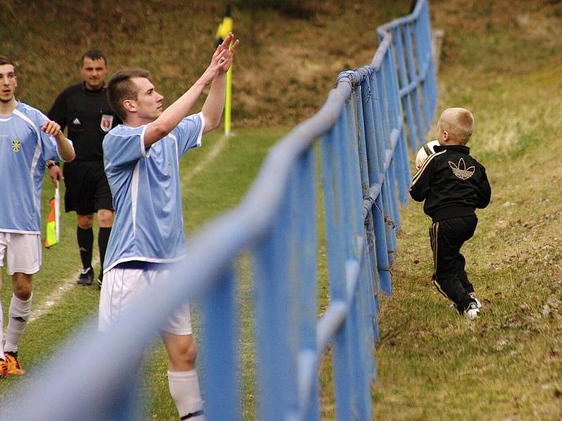 Stráž pod Ralskem - Velké Hamry 1:2 (0:2).