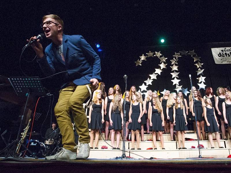 Slavnostní výroční koncert Českolipského dětského sboru. 