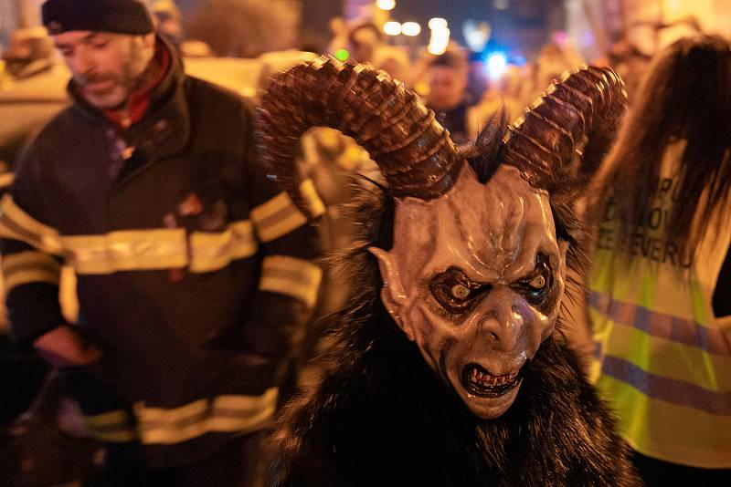 Krampusáci v Novém Boru.