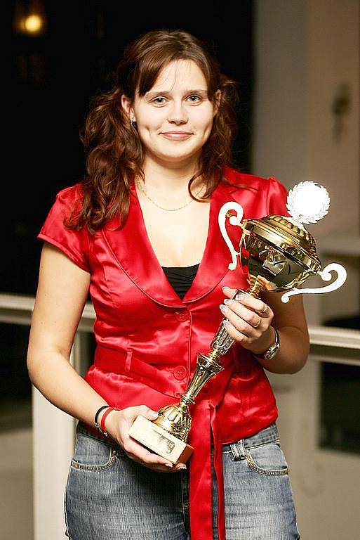 LEDEN. Nejúspěšnějším sportovcem za rok 2009 se podle hlasování čtenářů Deníku stala střelkyně Zuzana Šostková z SSK Manušice. 