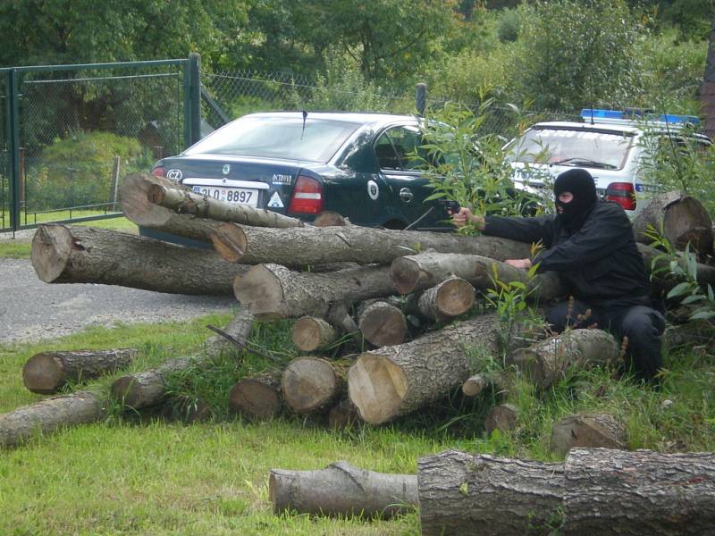 Ukázka policejní akce