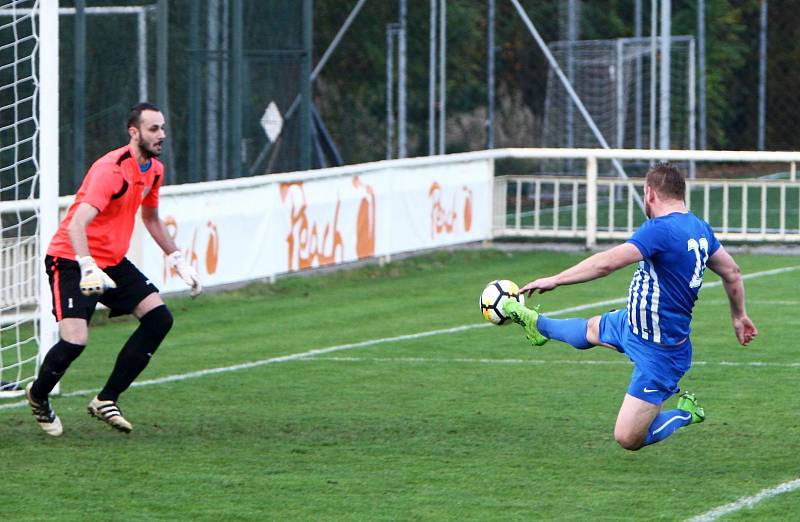 Střelu Kaňkovského domácí gólman Michalek neudržel a dorážka znamenala vyrovnání na 1:1.