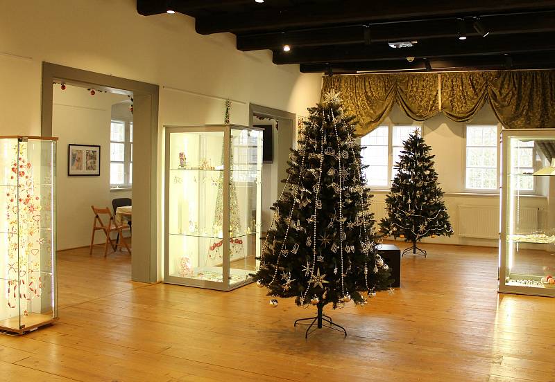 Vánoční výstava v Městském muzeu v Mimoni.