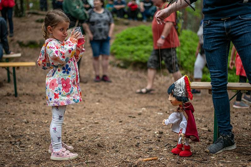 Ve Cvikově oslavili 100 let lesního divadla.