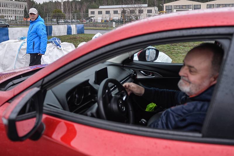 Na autodromu v Sosnové začal projekt Jedu s dobou pro seniory.