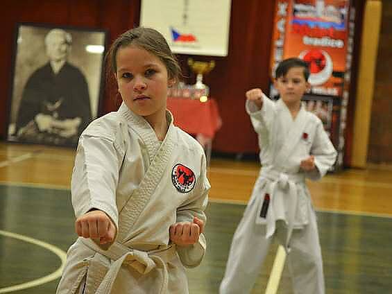 Sport Relax pořádal seminář s názvem Karate nás baví.