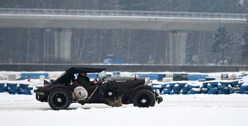 The Winter Trial 2013 zavítal na sosnovský autodrom.