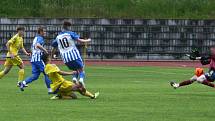 Starší dorostenci České Lípy (modré dresy) doma porazili Varnsdorf 3:1.