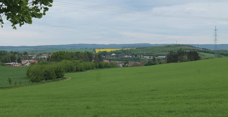 Výhled do okolní krajiny.