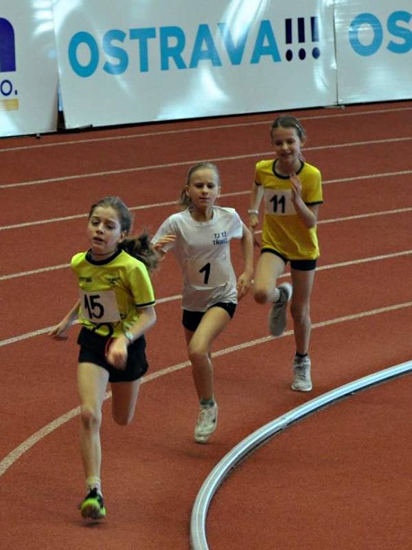 Na dvou frontách závodili atleti Orla Vyškov. V Kuřimi o body do Orelské bežecké ligy, v Porubě o medaile v prestižním mládežnickém mítinku Kids Athletics Poruba 2020.