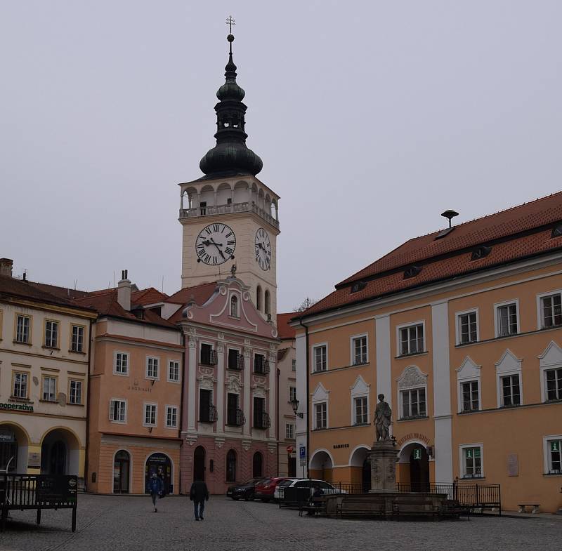 Města na Břeclavsku osiřela. Některé obchody v Mikulově a Hustopečích zejí už měsíce prázdnotou. Mnohé prostory čekají na nové nájemníky.