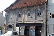 Měšťanský dům ve Slavkově u Brna je dlouhodobě ve špatném stavu.