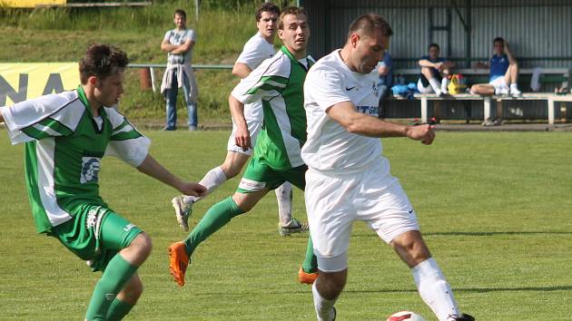 Fotbalisté Tatranu Rousínov remizovali v utkání krajského přeboru s FK SK Bosonohy 2:2.