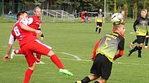 Remízou 3:3 skončilo utkání fotbalové I. B třídy FC Medlánky (červené dresy) - TJ Sokol Kobeřice.