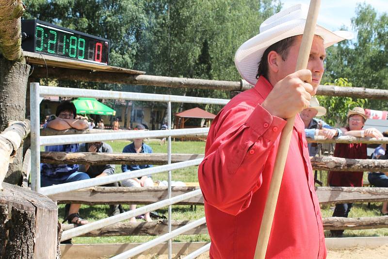 Ranč Manner u Bohdalic v sobotu ožil mistrovstvím republiky ve westernových disciplínách.