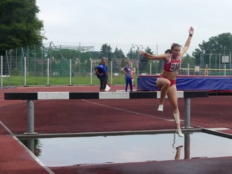 Ve druhém kole II. ligy atletických družstev v Břeclavi si z vyškovských týmů nejlépe vedli muži AHA.