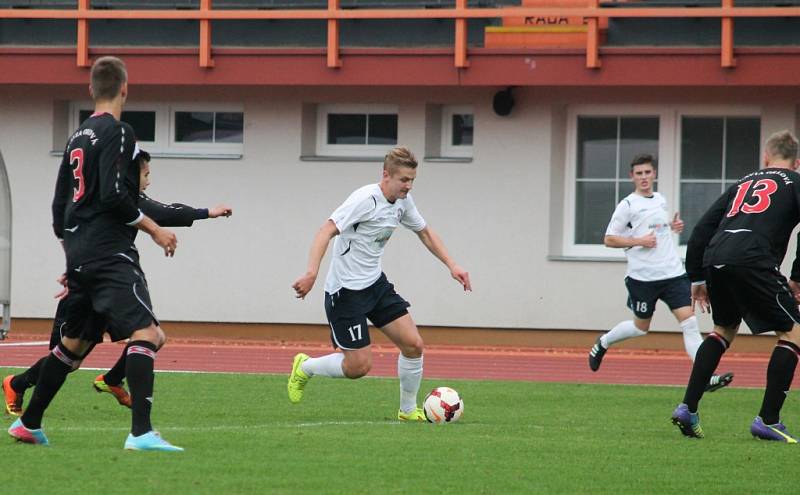 V desátém kole moravskoslezské fotbalové ligy (MSFL) remizoval MFK Vyškov na domácím trávníku s FK Slavia Orlová-Lutyně 0:0.