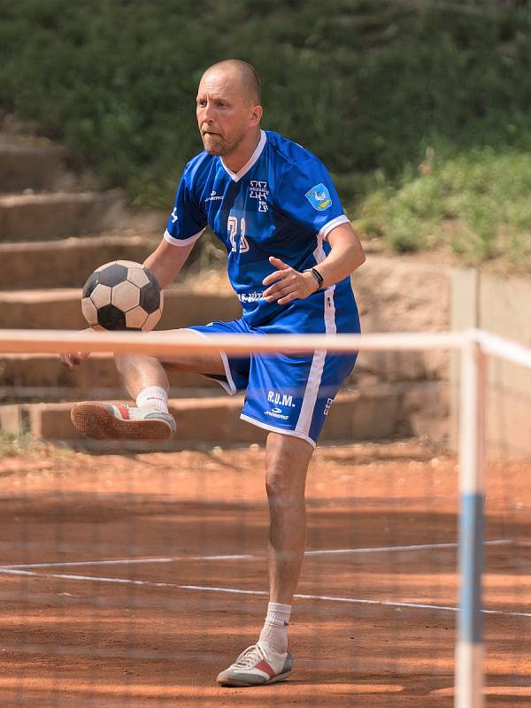 Vítězně zahájili play-off II. ligy nohejbalisté Holubic. Doma porazili Solidaritu Praha 5:4.