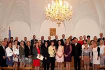 Den učitelů ve Vyškově: Pedagogům předali medaile s portrétem Komenského