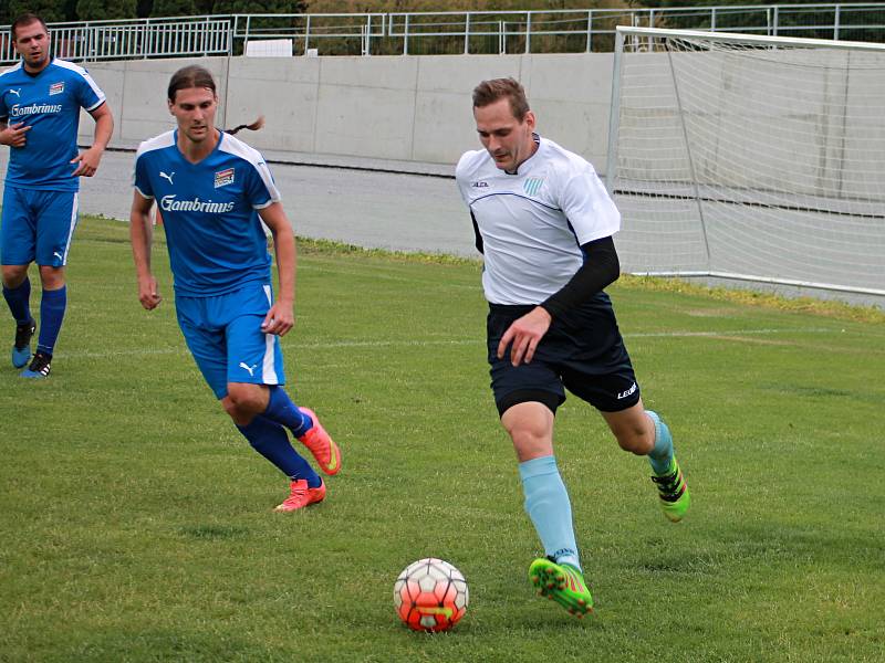 V utkání A skupiny fotbalové I. B třídy porazil Slavkov u Brna Rudice 3:2.