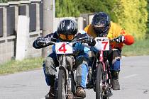 V Rychtářově se konal už 23. ročník závodu historických mopedů Moped Rallye Rychtářov.
