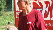 Na kurtech ve sportovním areálu Za Parkem ve Vyškově proběhl druhý ročník Memoriálu Jana Procházky ve volejbale mužů.