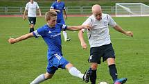 V utkání Moravskoslezské ligy porazili fotbalisté MFK Vyškov (v bílém) nováčka Jiskru Rýmařov 2:0.