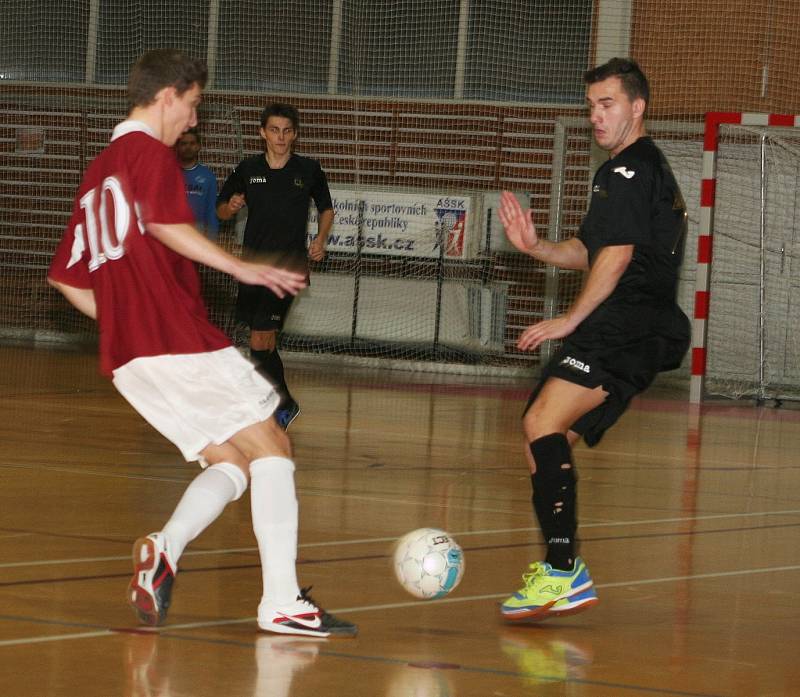 V dohrávce 10. kola východní skupiny II. ligy futsalistů prohrál Amor Vyškov s VŠB TU Ostrava 1:2. 