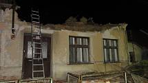 Hroutící se dům v Lovčičkách naštěstí nikoho nezranil