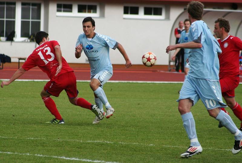 V dohrávce 18. kola divize D prohrál MFK Vyškov doma s HFK Třebíč 0:2.