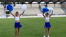 Při příležitosti devadesáti let fotbalu v Drnovicích zažil tamní stadion exhibiční fotbalový zápas.