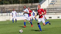 Při příležitosti devadesáti let fotbalu v Drnovicích zažil tamní stadion exhibiční fotbalový zápas.