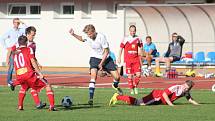 V předehrávaném utkání15. kola MSFL porazili fotbalisté MFK Vyškov doma FC Velké Meziříčí 1:0.