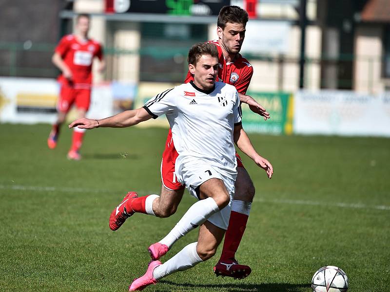 V utkání Moravskoslezské fotbalové ligy 1.HFK Olomouc - MFK Vyškov zvítězili hosté 0:3.  